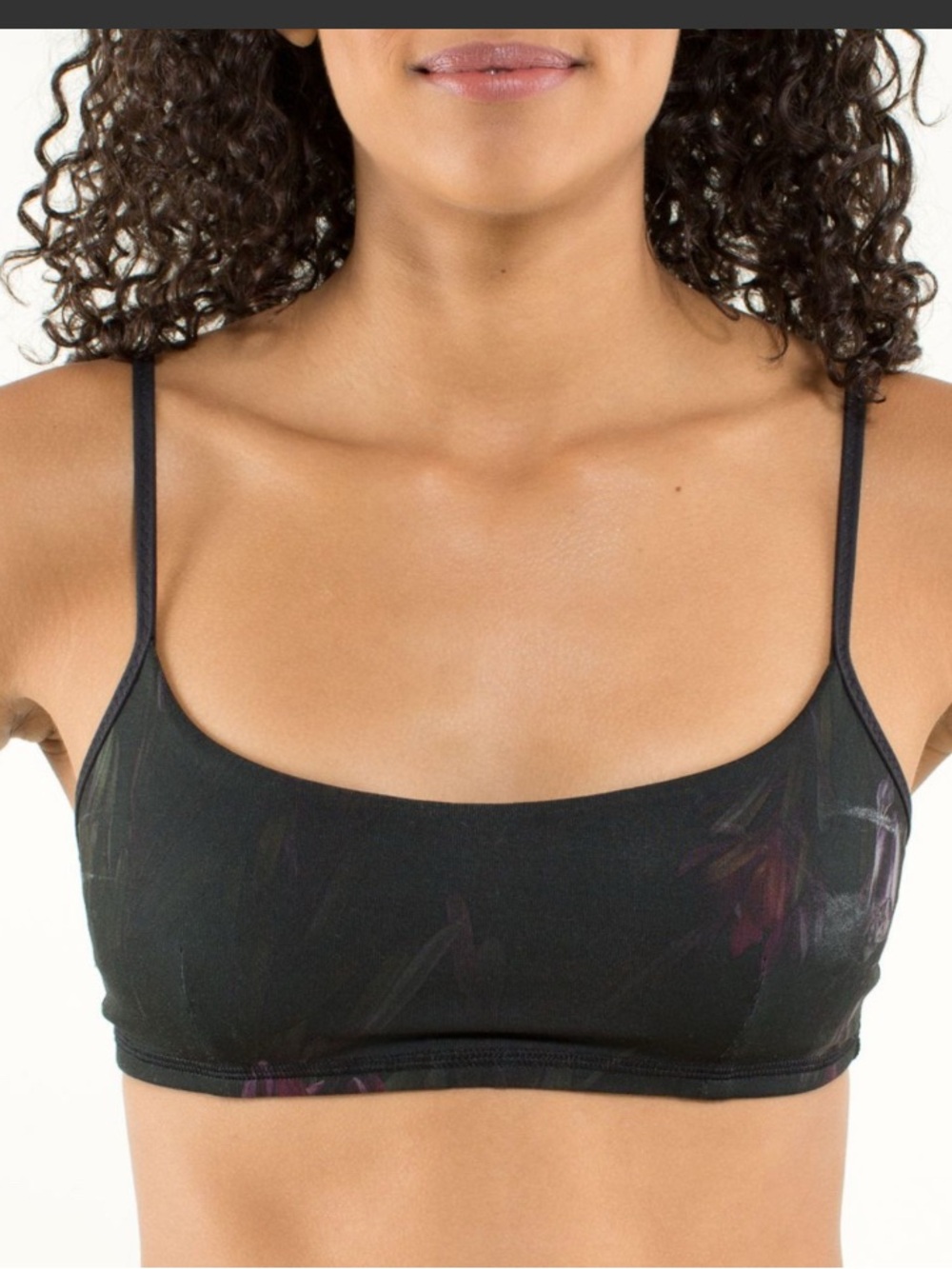 Lululemon Daily Bra
Midnight Iris Multi / Black Sz4